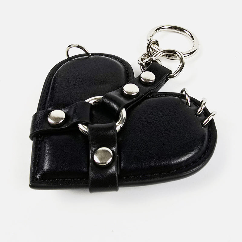 Pierced Heart Harness Keychain (Red or Black) OZGAGA