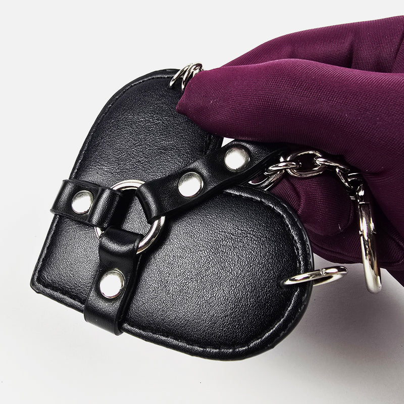 Pierced Heart Harness Keychain (Red or Black) OZGAGA