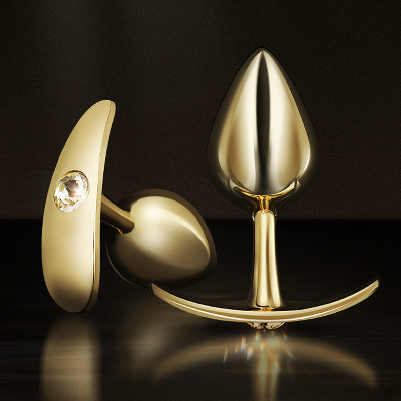 Golden Diamond Weighted Metal Anal Plug