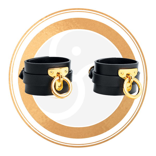 bdsm-golden-o-ring-wrist-cuffs-ozgaga